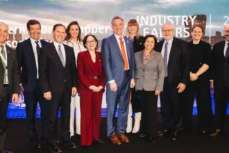 Ministra Williams cierra gira en Londres en encuentro de líderes mundiales de la industria del cobre