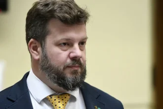 Nacionalización del cobre: choque Kaiser-Rivas revive la Ley 16.624 y el debate por un monopolio exportador