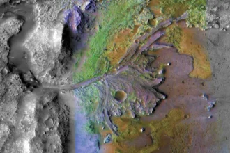 NASA descubre antigua red fluvial bajo cráter Jezero en Marte