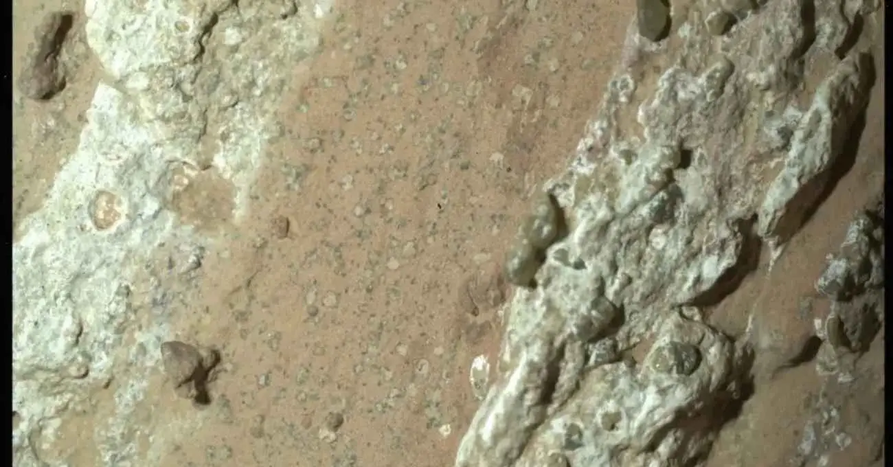NASA detecta posibles rastros de vida en Marte