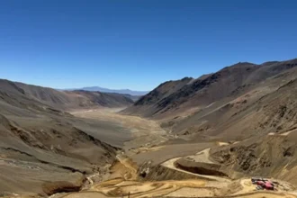 NGEx Minerals perfora 335,15 m con 4,08% CuEq, incluyendo 19,50 m con 18,96% CuEq en Lunahuasi