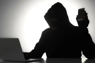Nueva estafa en Chile: falsos códigos QR en multas de tránsito fraudulentas