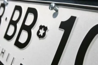 Nuevas patentes vehiculares 2025: formato de 5 letras y identificación verde para autos eléctricos