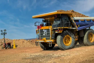 Operador CAEX para minería: vacantes activas en Chile para postular hoy