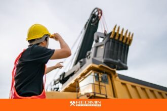 Oportunidades para Operarios: ¡Postula Ahora en Diversos Sectores!