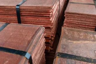Optimismo mundial impulsa al cobre tras avances diplomáticos en Oriente Medio