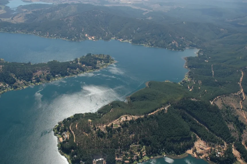 Organizaciones critican retiro de decretos ambientales y exigen acceso equitativo al agua