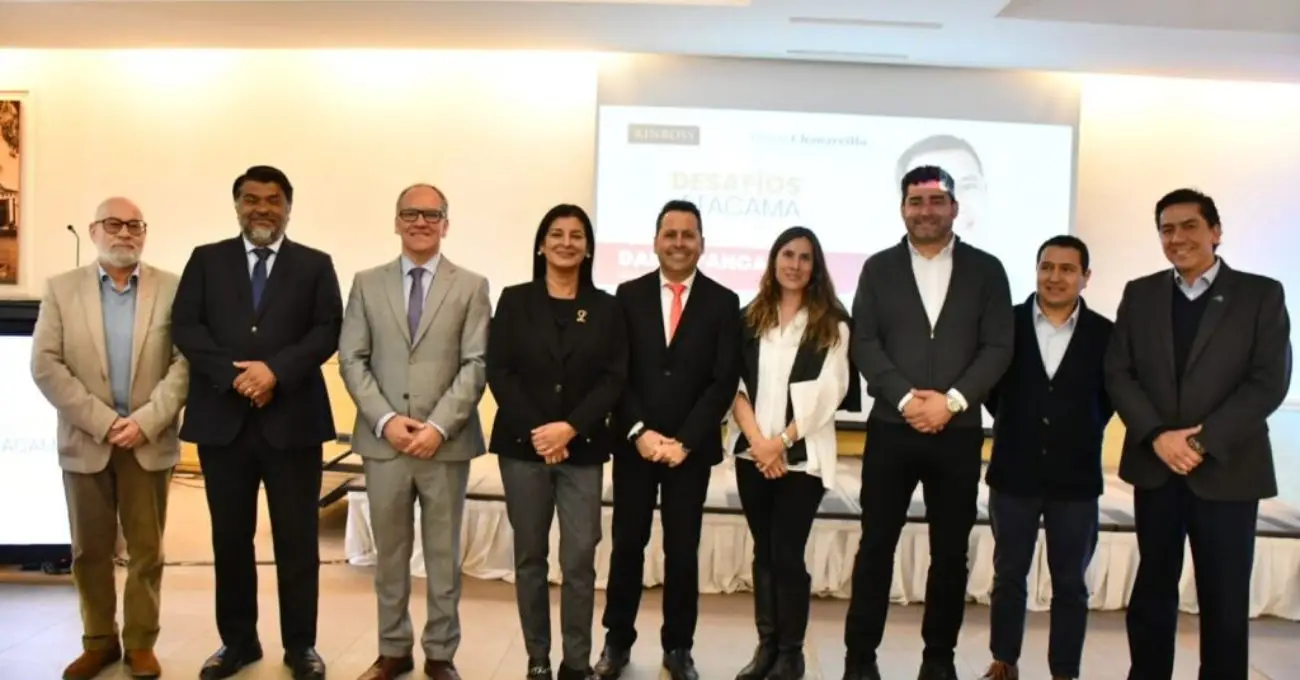 Organizado por Kinross y Diario Chañarcillo: Conversatorio “Desafíos de Atacama” pone en el centro la economía regional