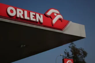 Orlen y Synthos se unen para construir planta nuclear en Polonia