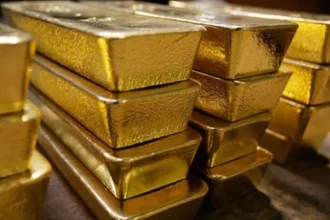 Oro alcanza histórico USD 3.800/onza ante incertidumbre mundial y tensiones geopolíticas
