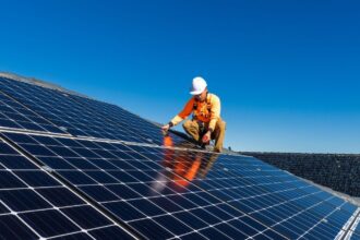 Paneles Solares en Chile: Funcionamiento, Costos y Beneficios