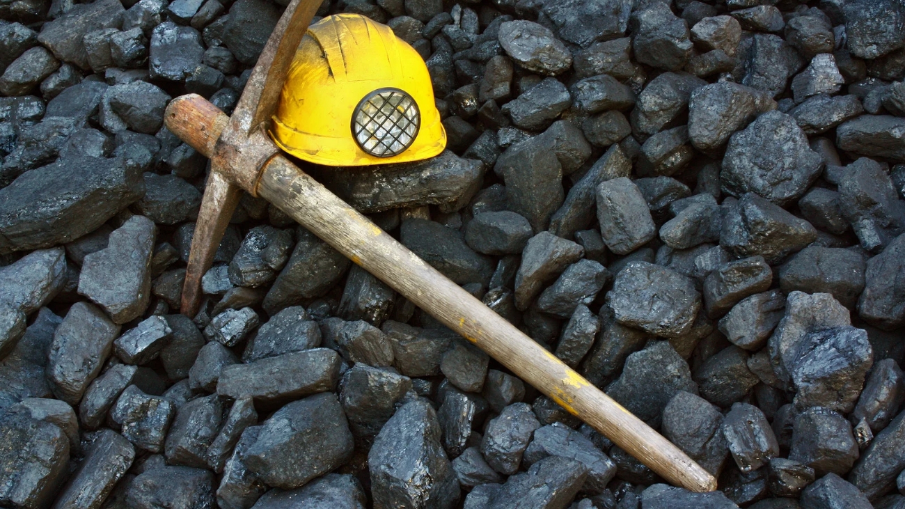 Parlamentarios y Mineros Discuten Reformas y Futuro de Enami en Copiapó: Claves para la Pequeña Minería y Viabilidad de Fundición HVL