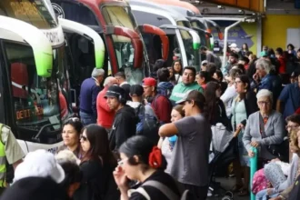 Pasajes de buses interurbanos subirían hasta 21% por alza del diésel