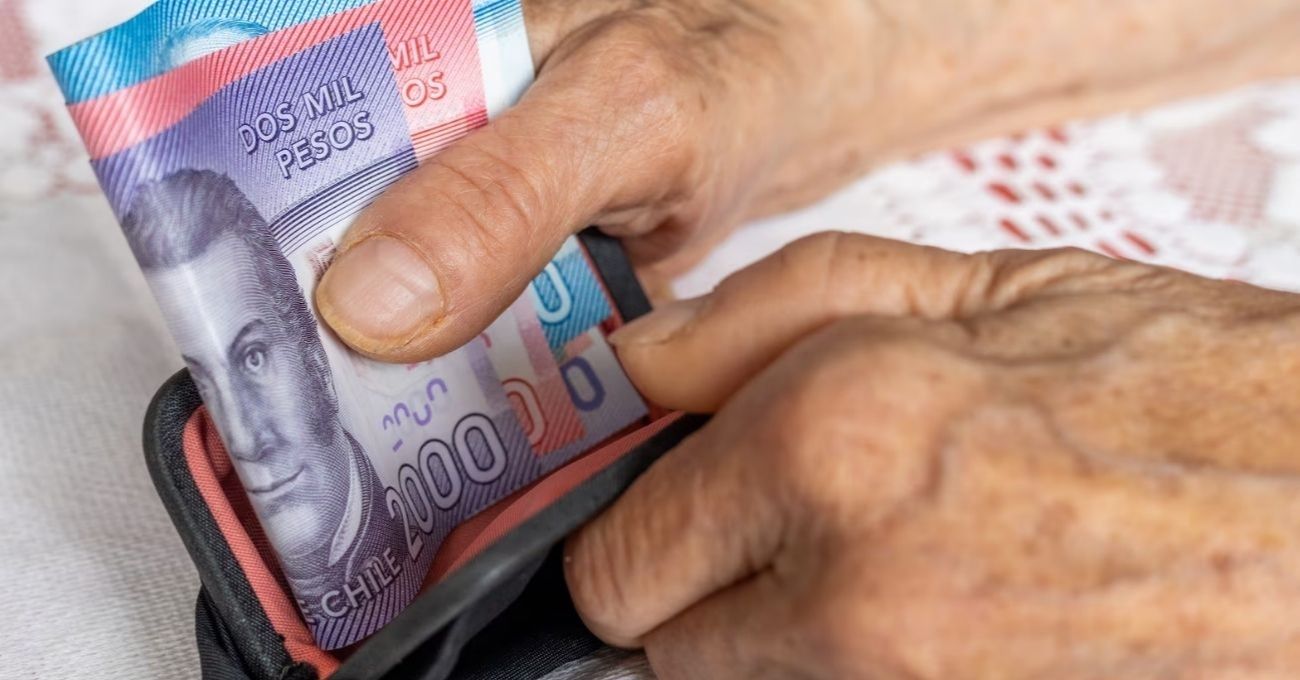 Pensión de Viudez: mayores de 55 años pueden recibir $134.000 mensuales del IPS