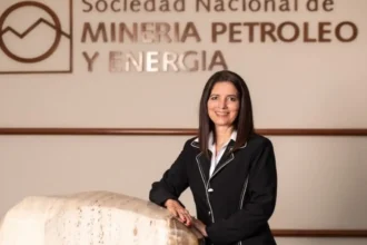 Perú: Participación femenina en minería crece 61% desde 2021, pero mujeres aún representan solo 10,1% de la fuerza laboral