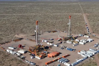 Petroleras aceleran apuestas en Vaca Muerta tras prórroga del RIGI en Argentina