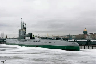 Rusia prueba con éxito el dron submarino nuclear Poseidón, capaz de generar "tsunamis radiactivos"