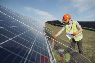 Australia se acerca al 82% de energía renovable para 2030 gracias al auge de baterías domésticas y energía solar
