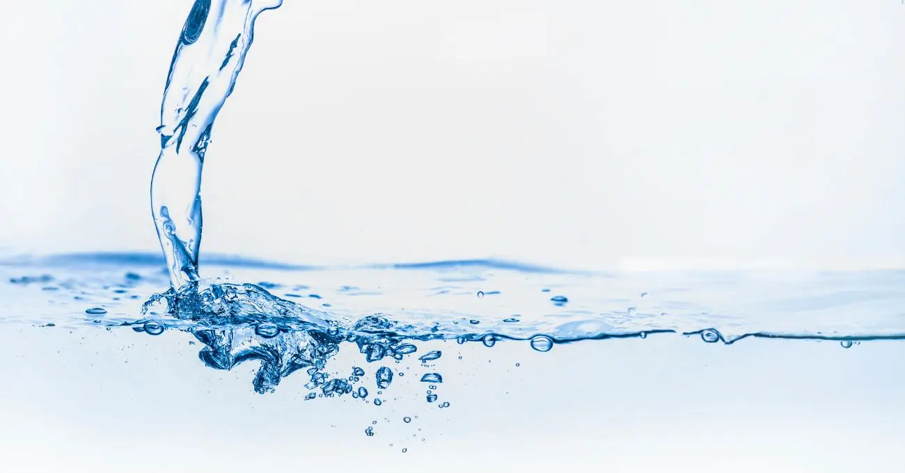 PFAS: el filtro “100 veces más rápido” que promete una nueva ruta para limpiar el agua sin heredar residuos peligrosos
