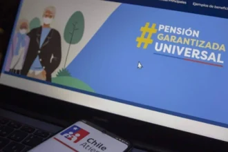 PGU en Chile: hasta 180 días fuera del país pueden significar la pérdida definitiva del beneficio