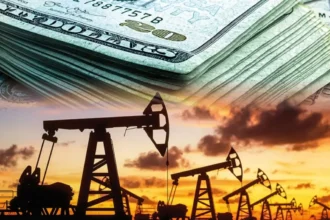 Precio del petróleo salta más de 6% y gas europeo sube hasta 36% tras escalada en Medio Oriente