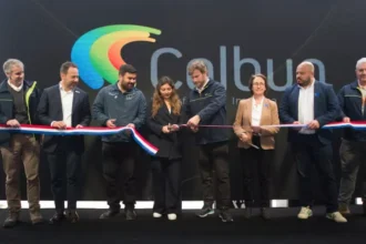 Primera planta de hidrógeno verde inaugurada por Colbún y asociada a central de generación