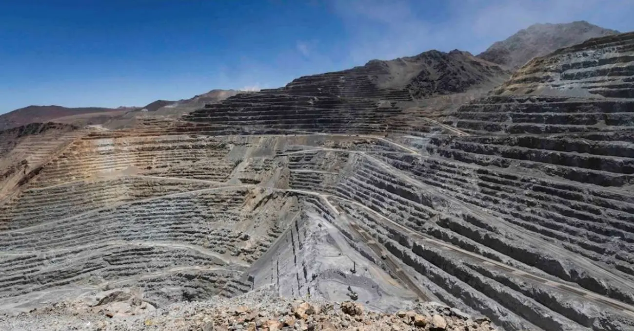 Producción de cobre: 653.700 toneladas en 2025 y el desvío que dejó a Antofagasta Minerals bajo su guía