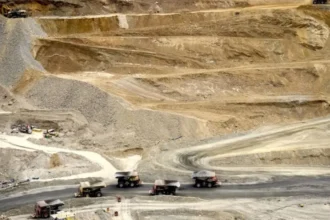 Producción de cobre de Codelco cae 14% en octubre