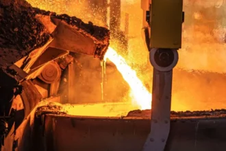 Producción de cobre de Escondida superó por primera vez a las siete divisiones de Codelco en un año completo