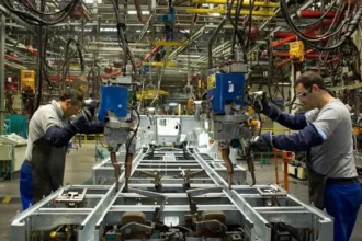 Producción industrial en Estados Unidos sube 0,2% gracias a manufactura y minería