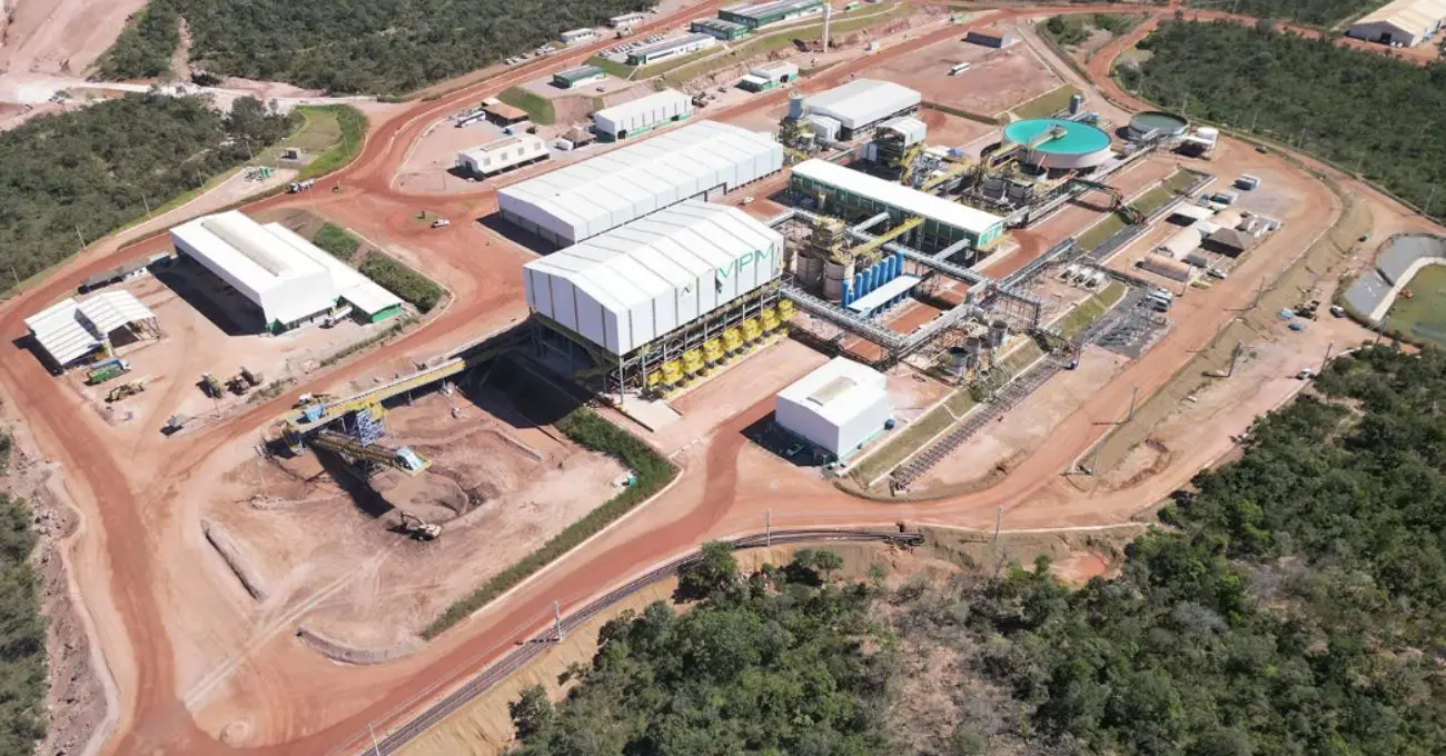 Productor de tierras raras en Brasil asegura US$ 565 millones y abre puerta a participación minoritaria de EE.UU.