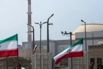 Programa nuclear de Irán: el ultimátum de Donald Trump vuelve a tensionar el Estrecho de Ormuz, ruta del 20% del petróleo mundial
