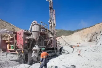 Proyecto Ashburton: Kalamazoo inicia perforación de 14.000 metros para impulsar recurso de 1,44 millones de onzas de oro