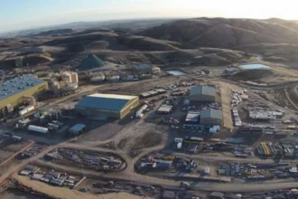 Proyecto El Dorado–Monserrat inicia PEA: 2,25 millones de onzas marcan hito clave en Santa Cruz