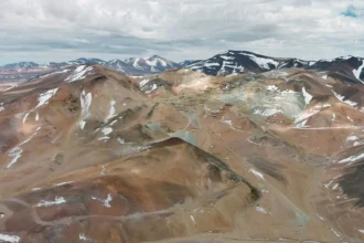 Proyecto Lobo-Marte inicia evaluación ambiental: 4,7 millones de onzas y 3.400 empleos en juego en Atacama