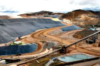Proyectos mineros en Perú demoran 40 años desde la exploración