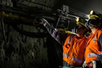 Pucobre duplica utilidades en 2025 y su acción acumula un alza superior al 50% en lo que va de 2026