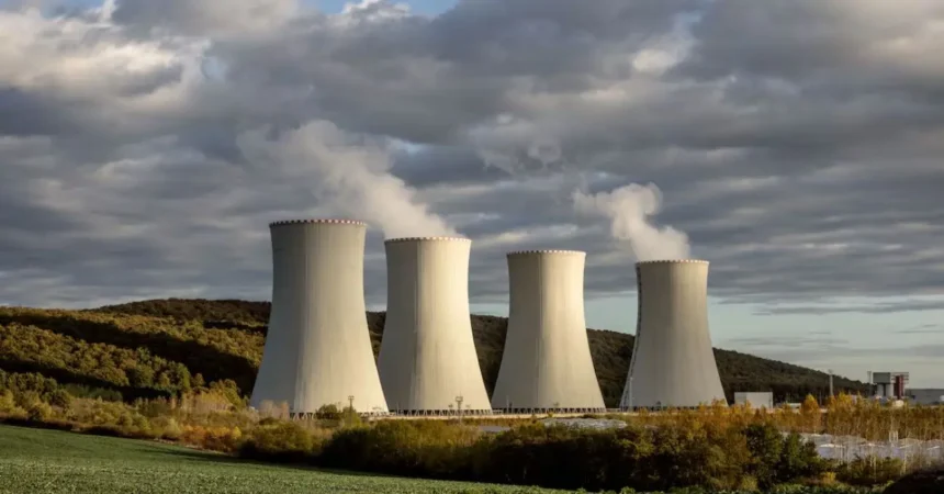 Reactores modulares y tecnologías avanzadas redefinen el futuro de la energía nuclear