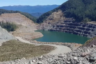 Rua Gold reporta altas leyes en Reefton y amplía el potencial del distrito