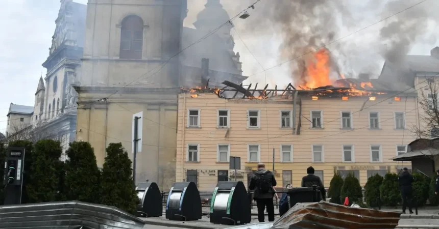 Rusia reporta una oleada de 389 drones y confirma impacto en puerto clave de Leningrado