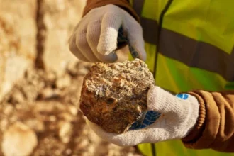 SAGA Metals firma acuerdo para adquirir Catalyst y tomar el 100% del proyecto Wolverine en Labrador
