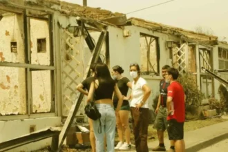 “Salimos con lo puesto”: vecinos relatan cómo el fuego arrasó sus barrios