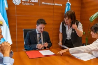 San Juan impulsa convenio clave para fortalecer la pequeña minería local