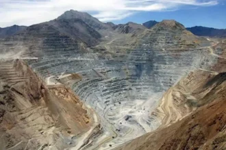Schwager: contrato por casi $25 mil millones en Los Pelambres y alista dividendo por el 50% de sus utilidades