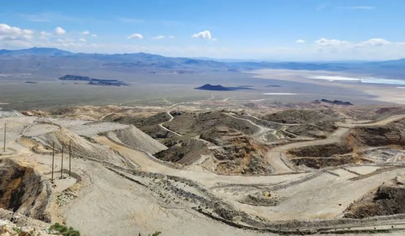 Scorpio Gold perfora 24,67 metros con una ley de 1,85 g/t de oro, en zona de mineralización del distrito de Manhattan, Nevada