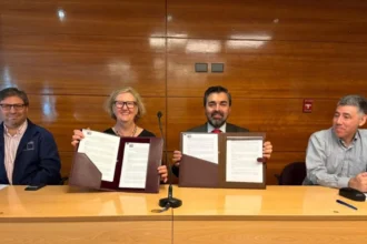Sernageomin firma alianza estratégica para fortalecer la vigilancia volcánica en Chile