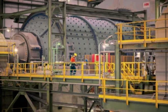 Sigdo Koppers supera expectativas con utilidades récord y proyecta inversiones millonarias