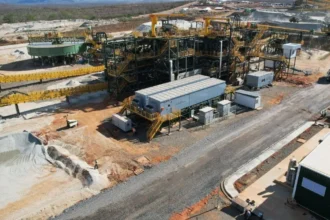 Sigma Lithium desmiente versiones sobre paralización de su mina en Brasil y defiende continuidad operativa