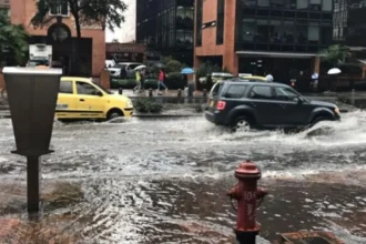 Sistema frontal golpea Santiago y activa emergencia por aludes, desbordes e inundaciones