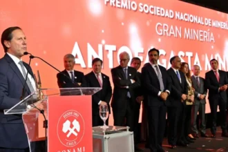 SONAMI reconoce a empresas socias y a nuevas generaciones de mujeres en minería